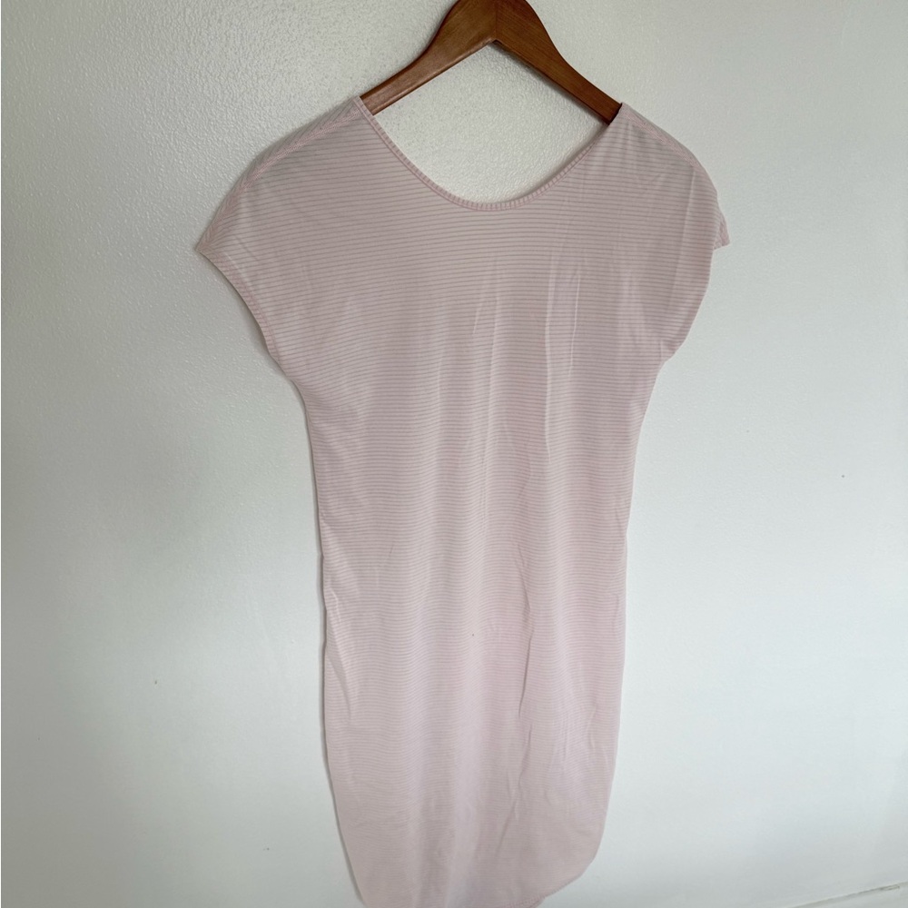 Rare 🦄 lululemon athletica Light Pink Striped Women's Dress/swim/sleep cover